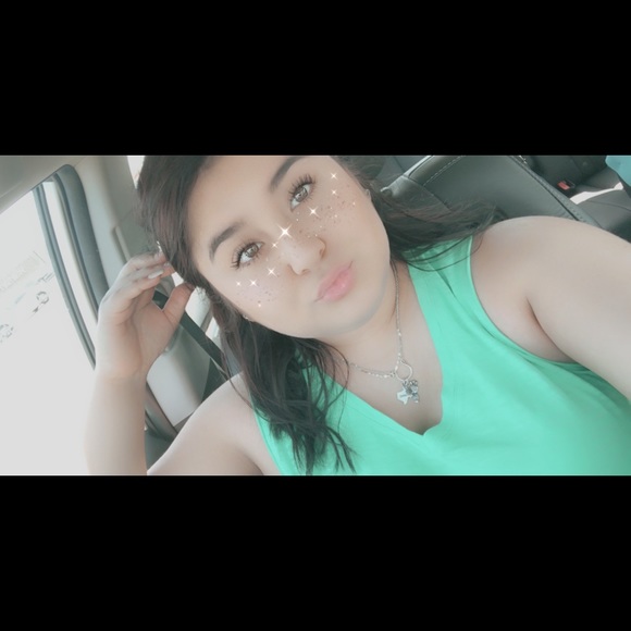 lesliee_diazz